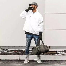 yeezy750搭配衣服