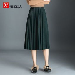 中长棉麻裙冬季搭配什么衣服