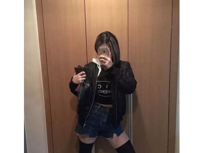 大家买衣服搭配