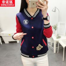 15岁女学生衣服搭配学生(15岁的女生穿什么衣服好