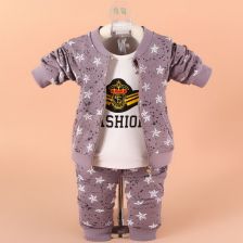 八个月宝宝穿衣服搭配春天