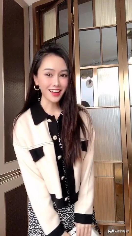 今年流行什么类型女装？有没有相关数据分析？