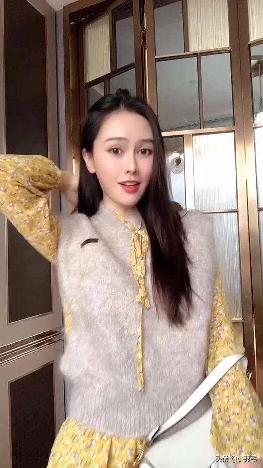 今年流行什么类型女装？有没有相关数据分析？